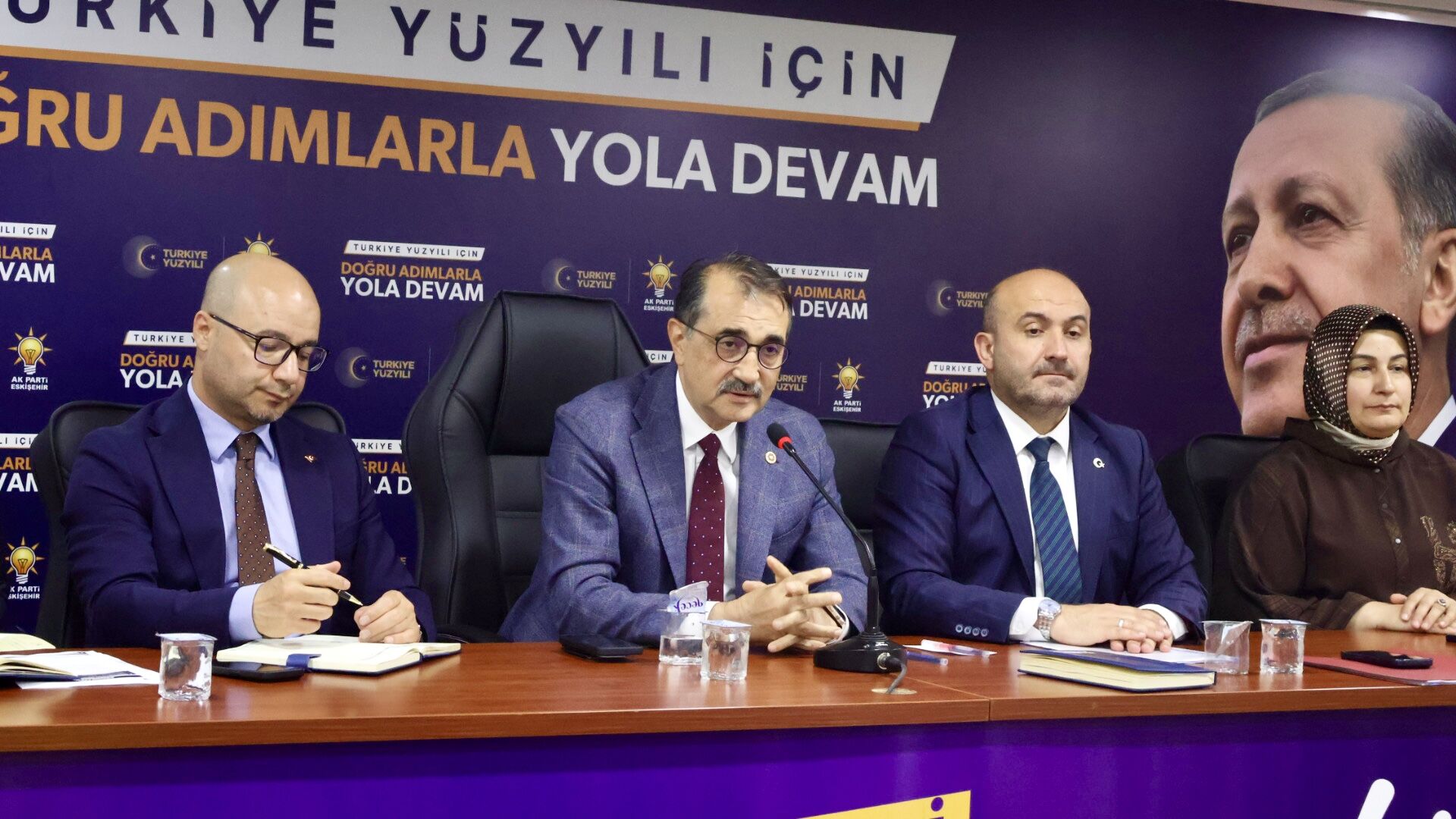 AK PARTİ TOPLANTI