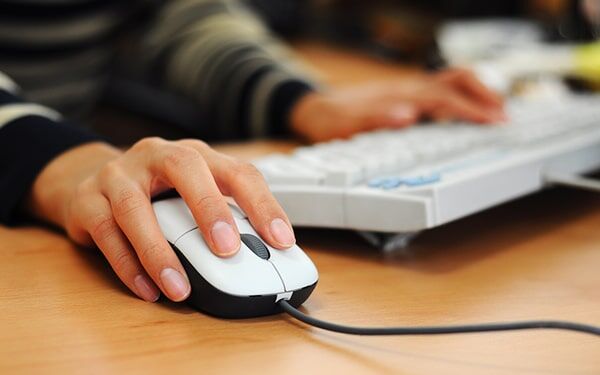 Mouse Ve El Bilegi Agrisi 