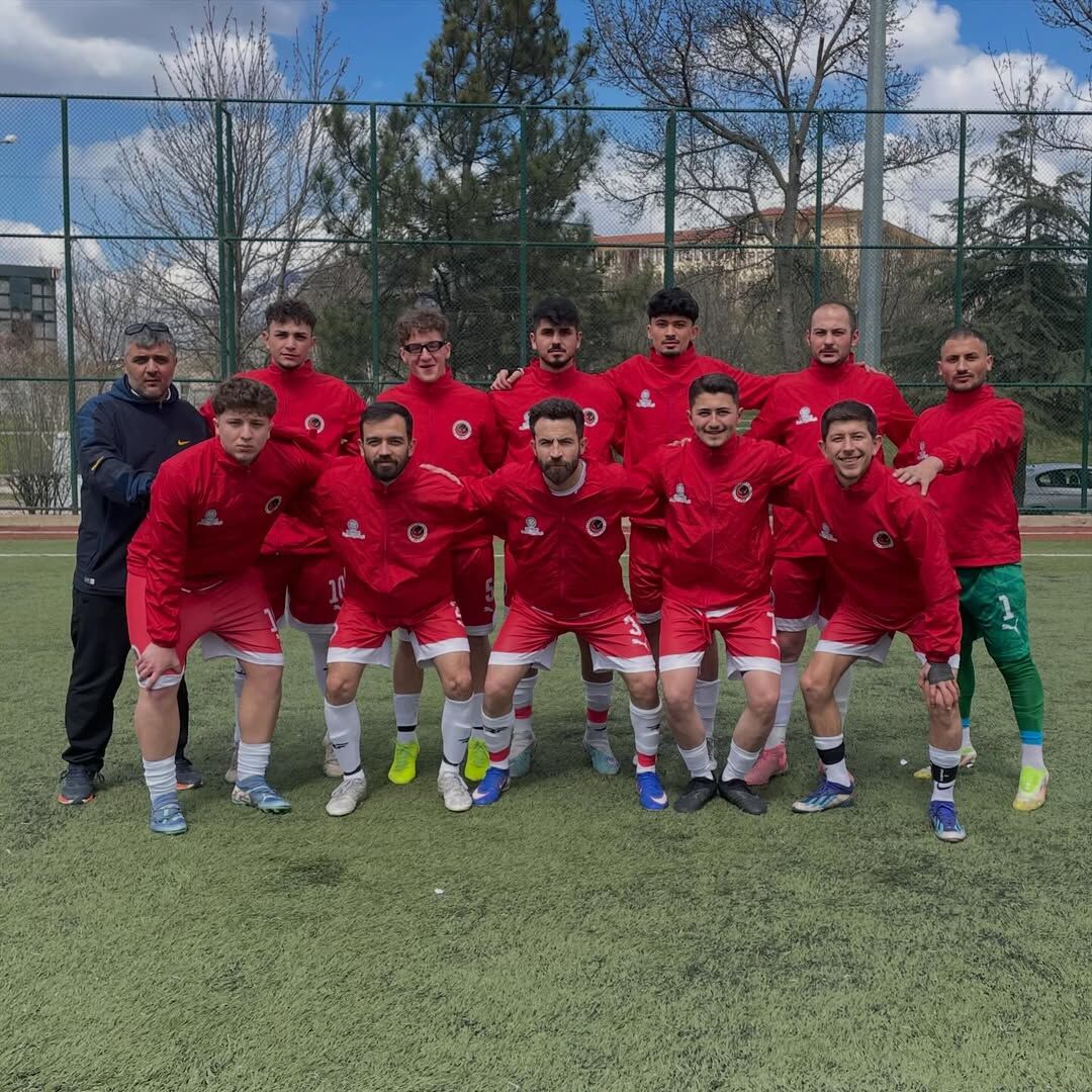 Şampiyonlar Kupaya Koşuyor 3