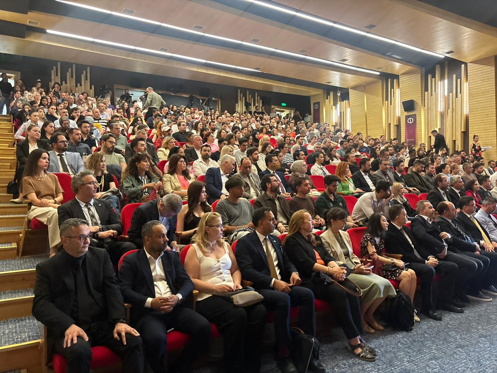 ANADOLU ÜNİVERSİTESİ