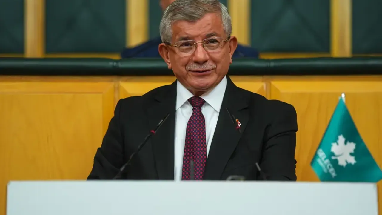 Ahmet Davutoğlu