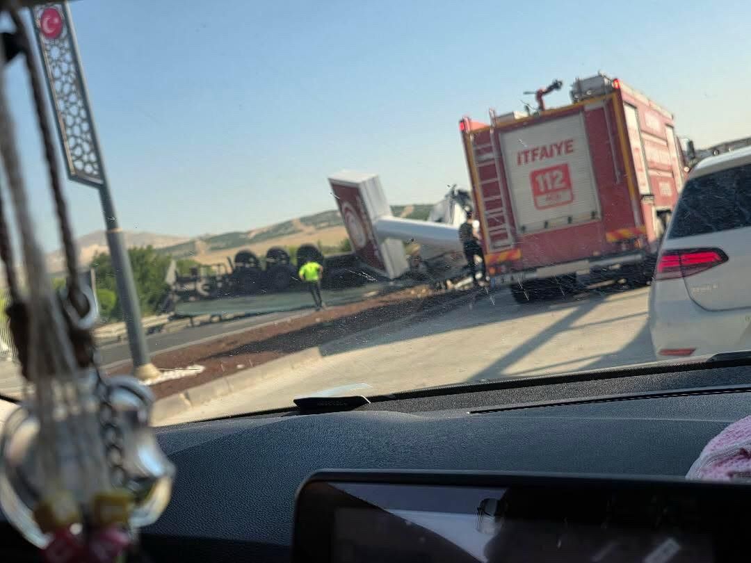 Akaryakıt İstasyonu