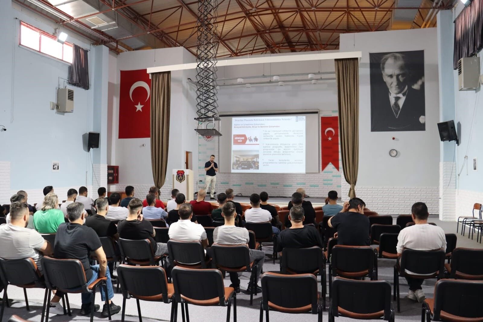 Hükümlü