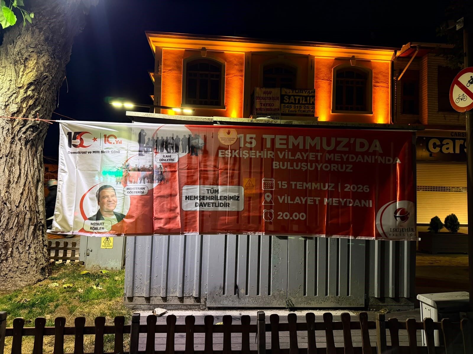 15 Temmuz Pankartı