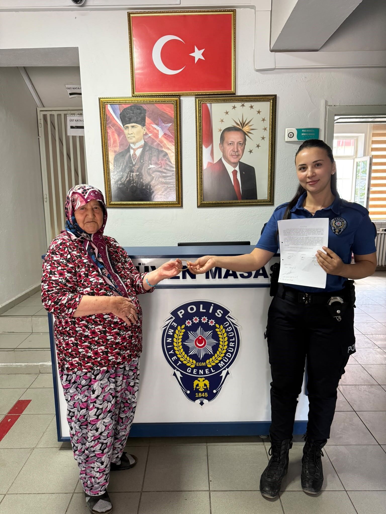 Polis ve Vatandaş