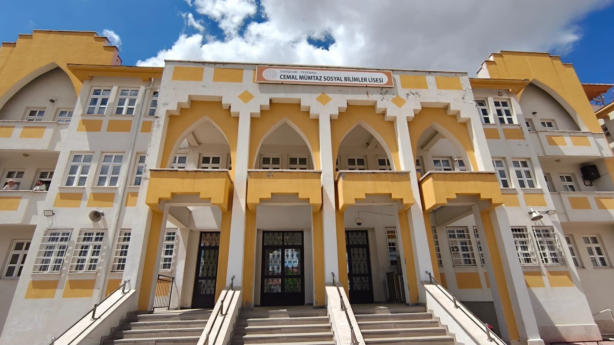 Cemal Mümtaz Sosyal Bilimler Lisesi