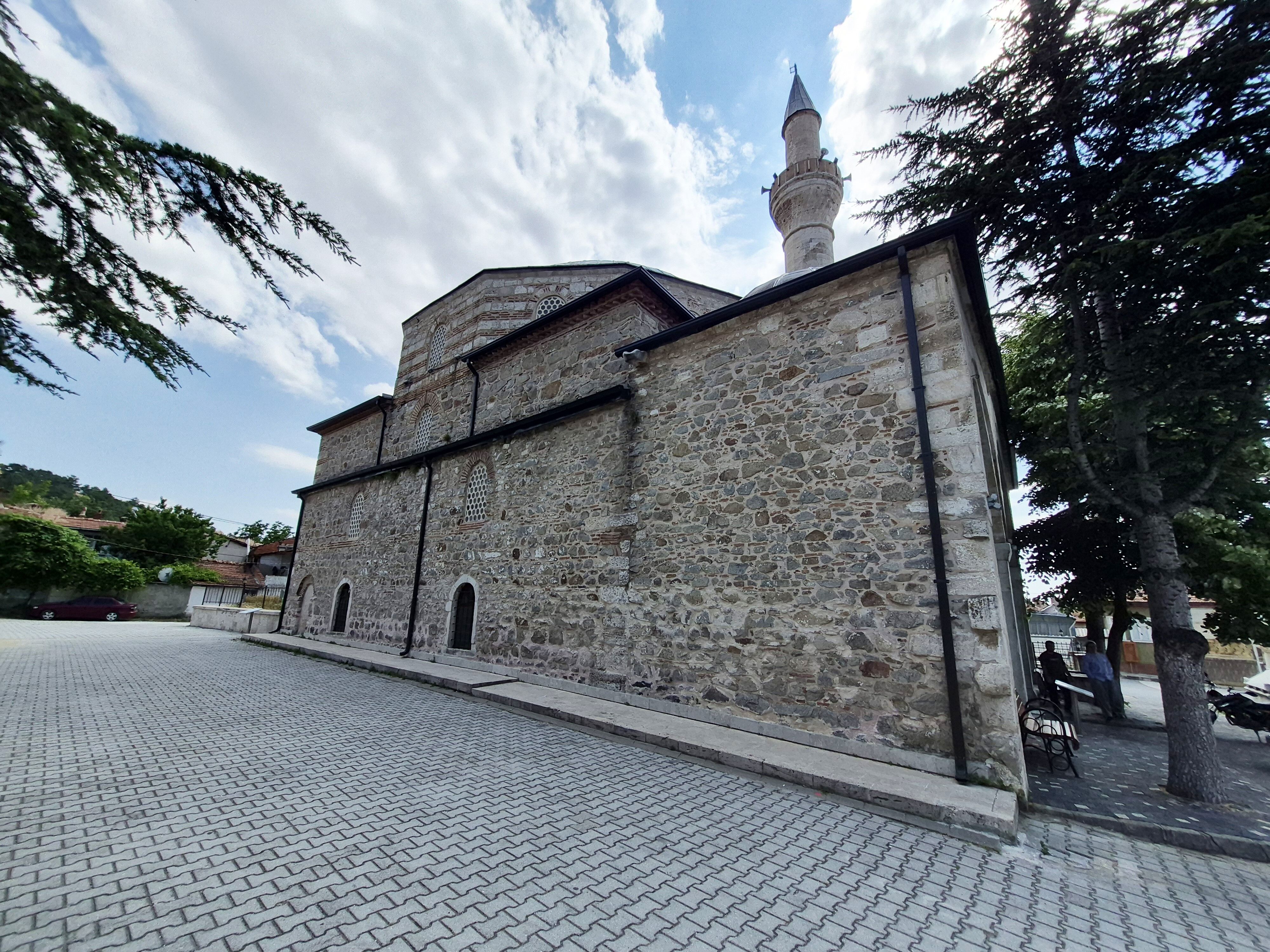 Kurşunlu Camisi