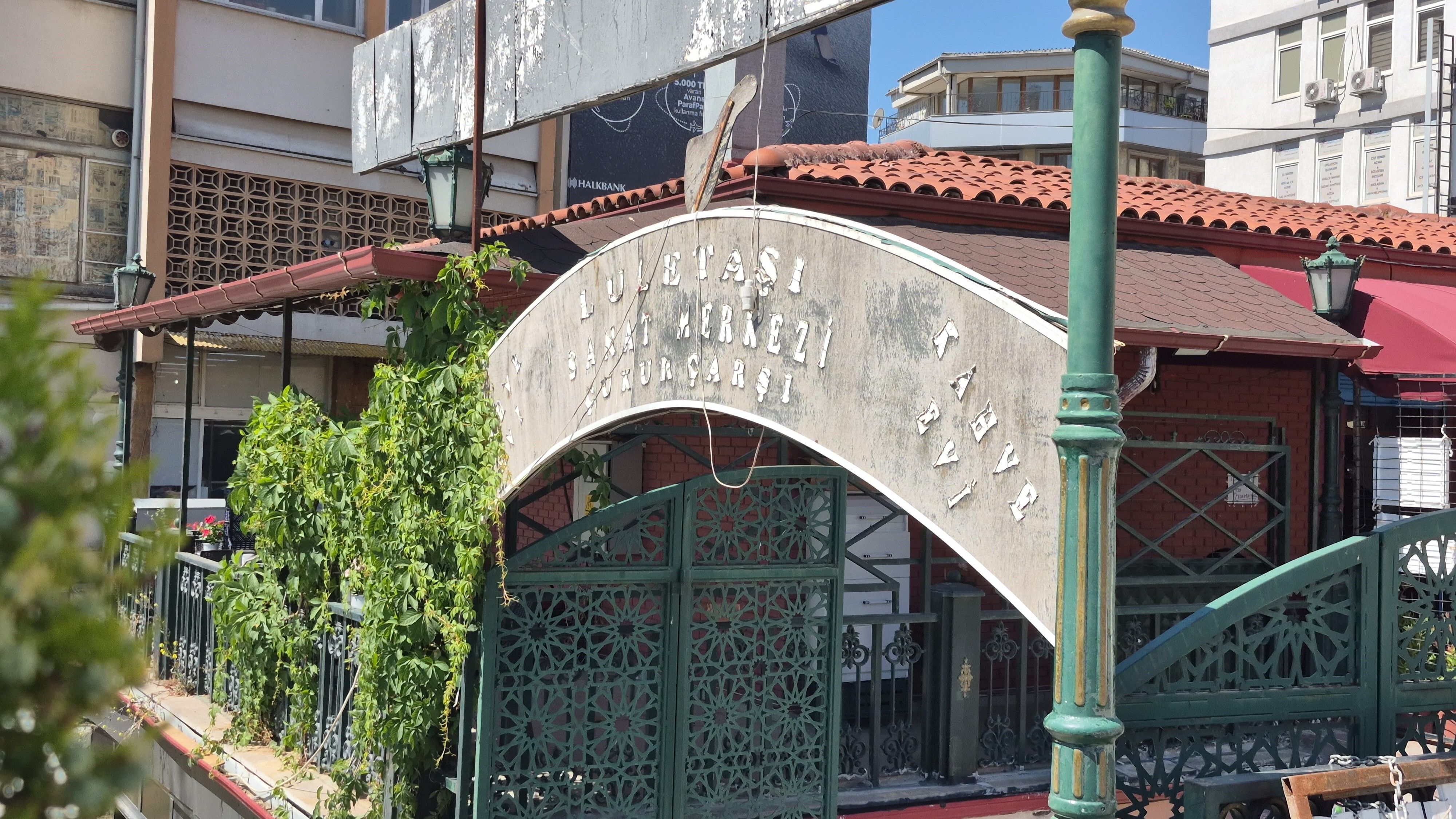 Çukur Çarşı