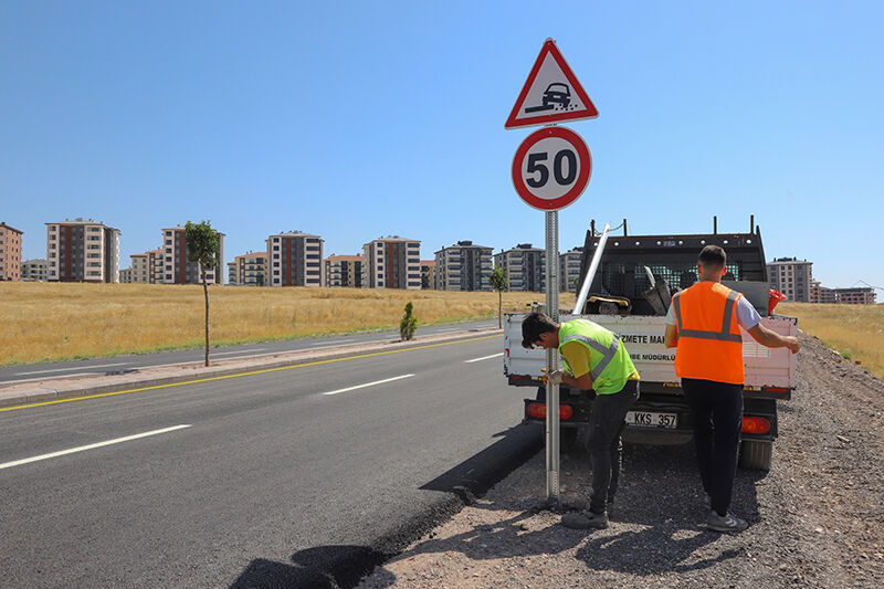 Bakimi Tamamlanan Yollar Çi̇zgi̇leri̇yle Güvenli̇ Hale Geli̇yor (6)