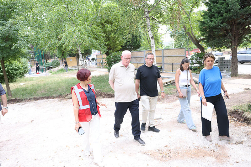 Başkan Kurt 2 Eylül Kültür Ve Spor Parkı'ndaki Çalışmaları Yerinde Inceledi (1)