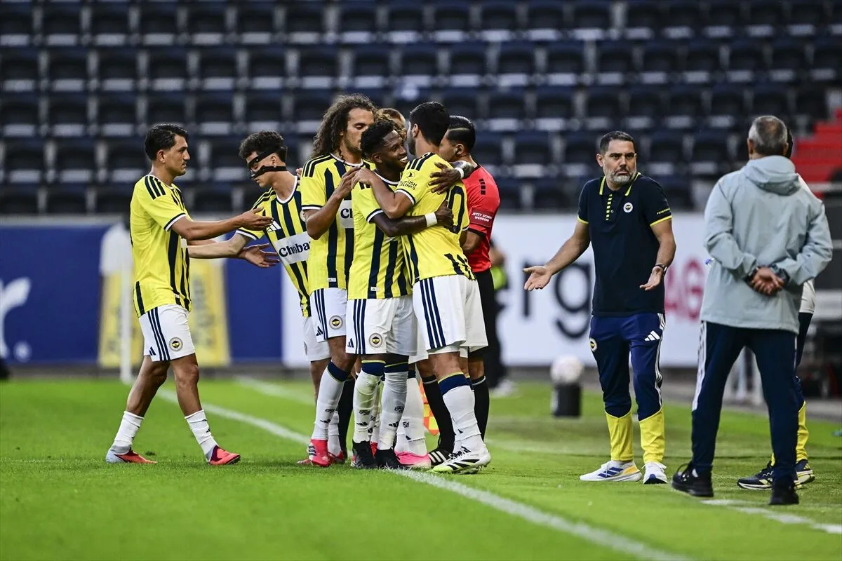 Fenerbahçe - Pogon Szczecin