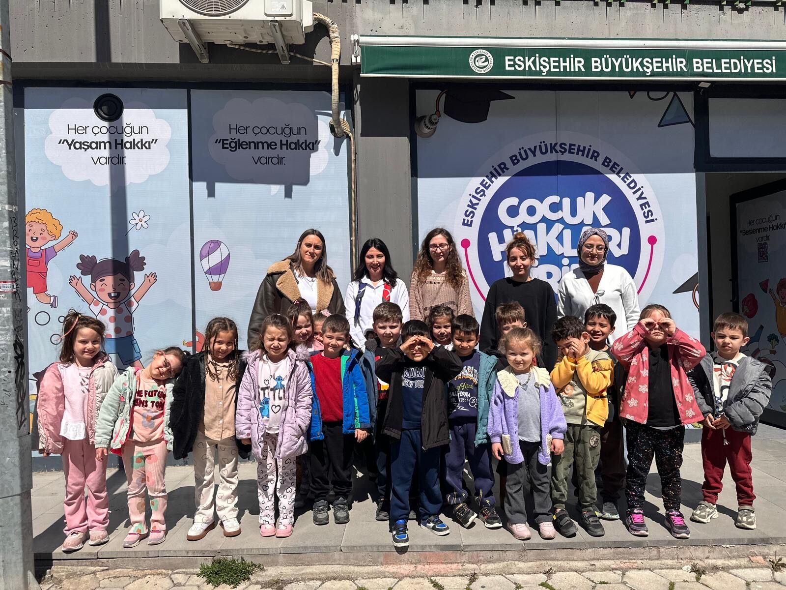 Çocuk Haklari Bi̇ri̇mi̇nden İlk 6 Ayda 163 Atölye (6)
