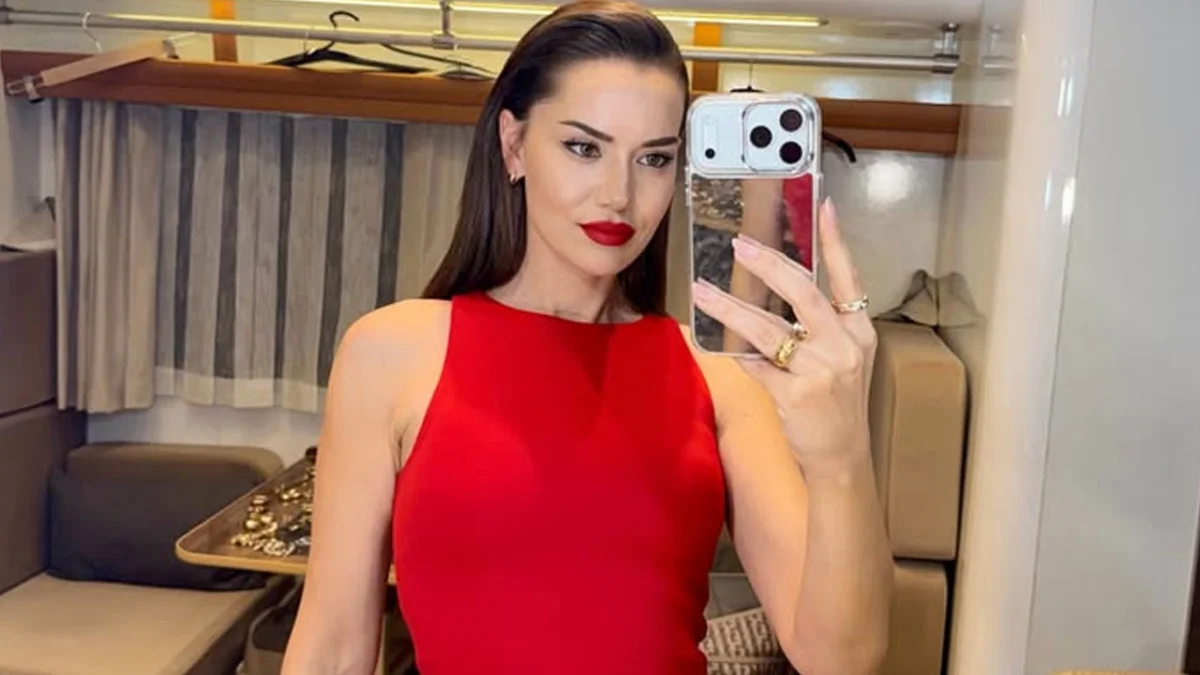 Fahriye Evcen 