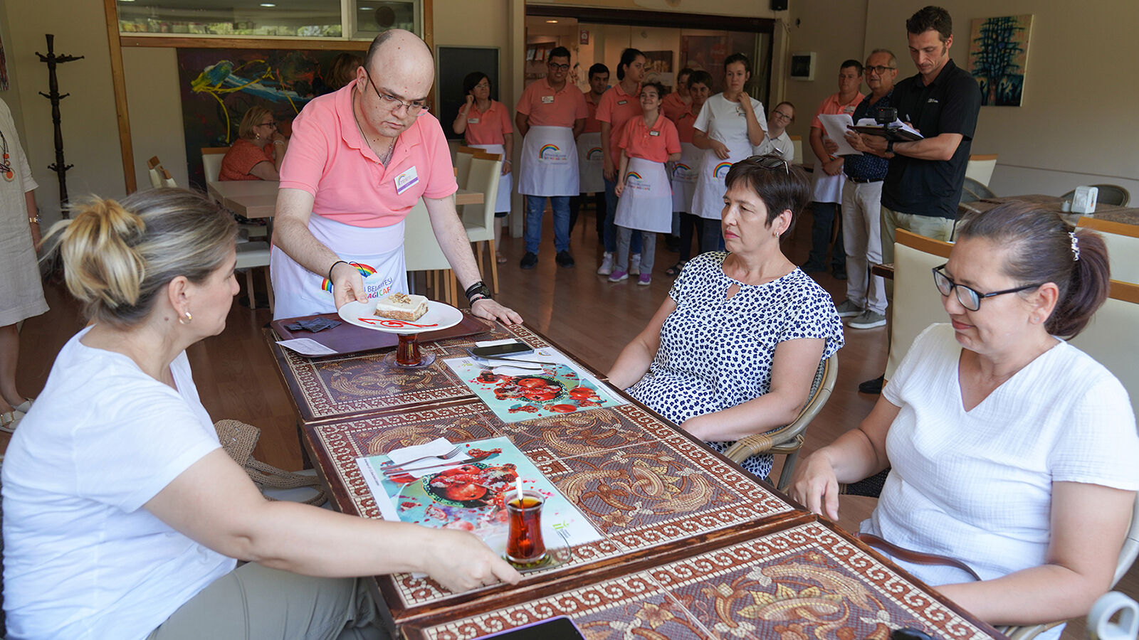 GÖKKUŞAĞI KAFE