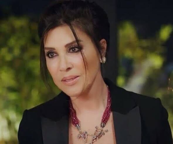 Nebahat Çehre