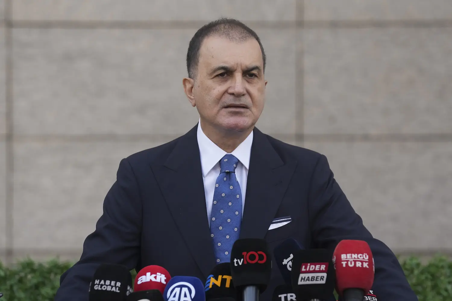  AK Parti Sözcüsü Ömer Çelik