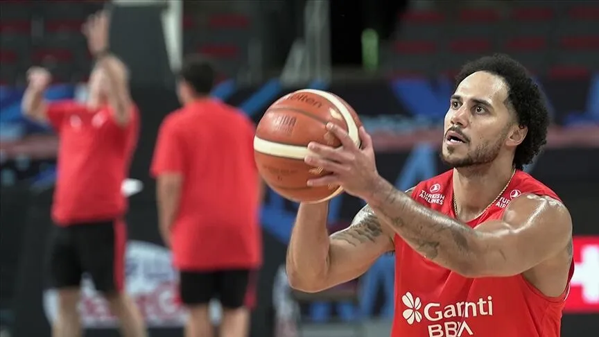 Shane Larkin