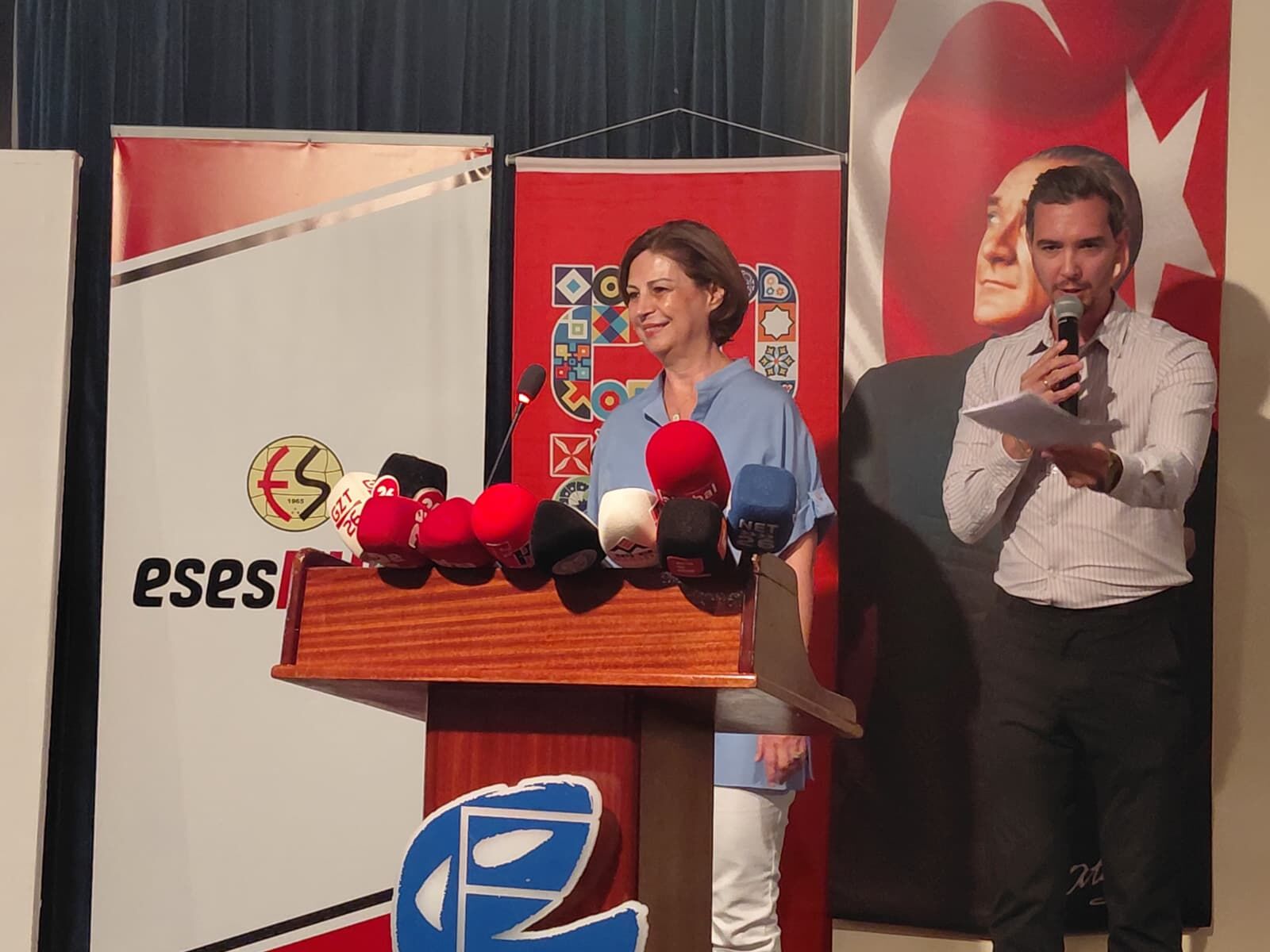 Ayşe Ünlüce