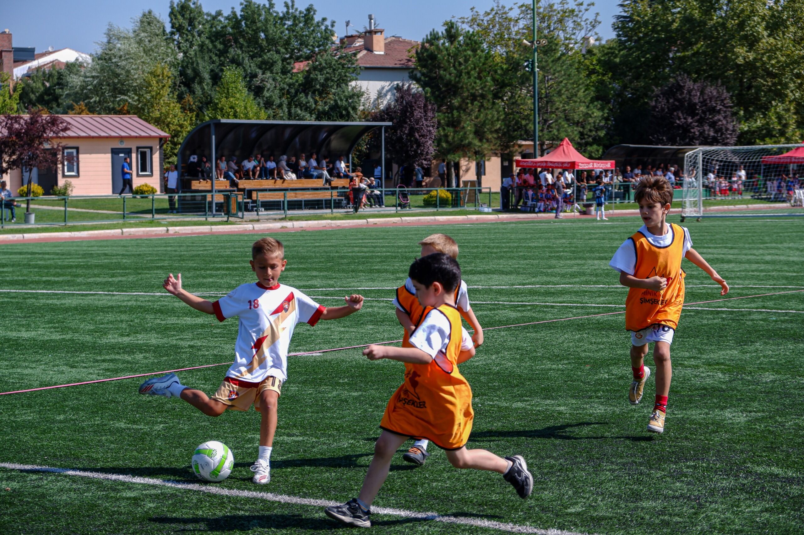 Mini Minikler Futbol Şenliği 