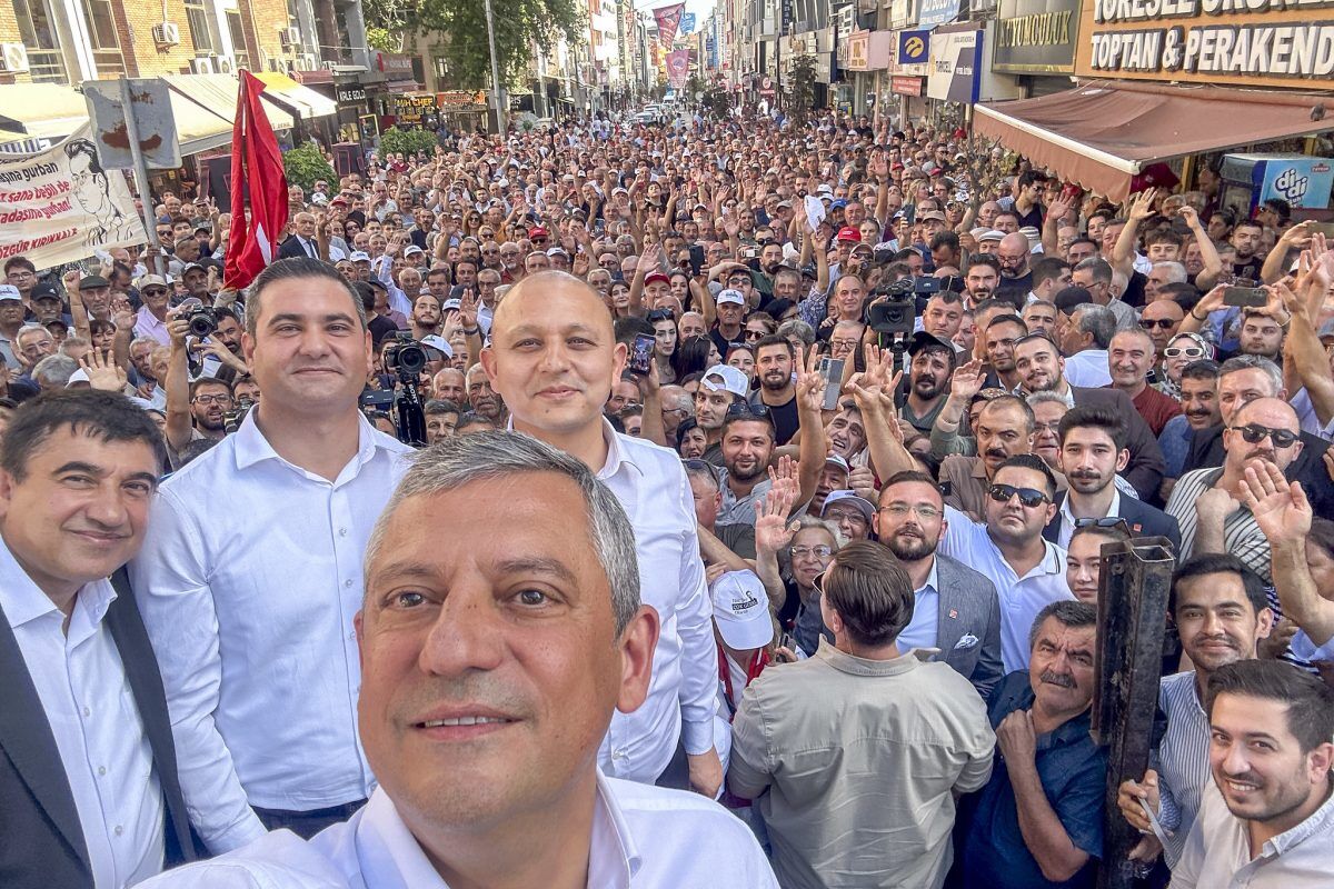 Özgür Özel