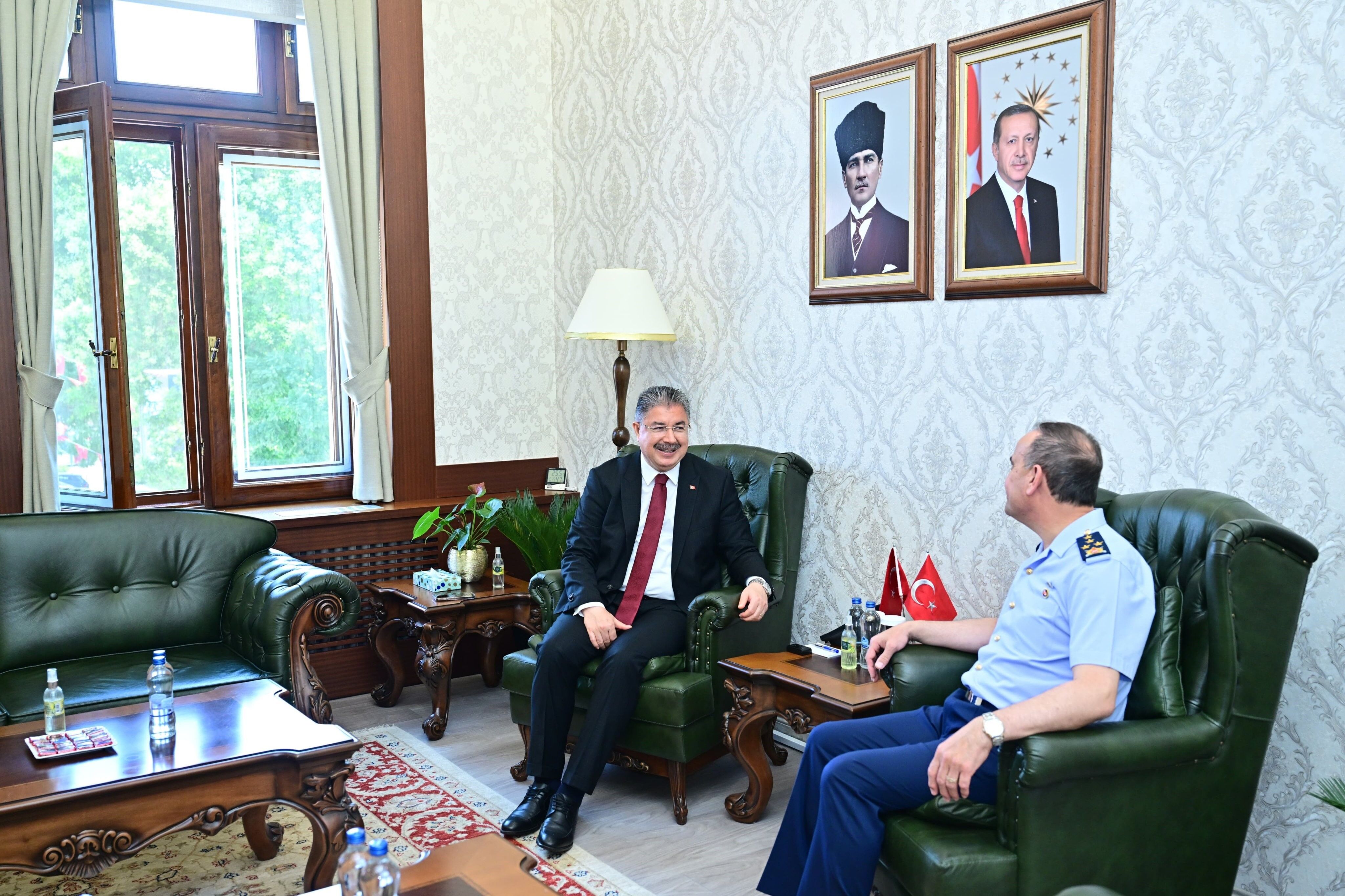 Vali Yılmaz