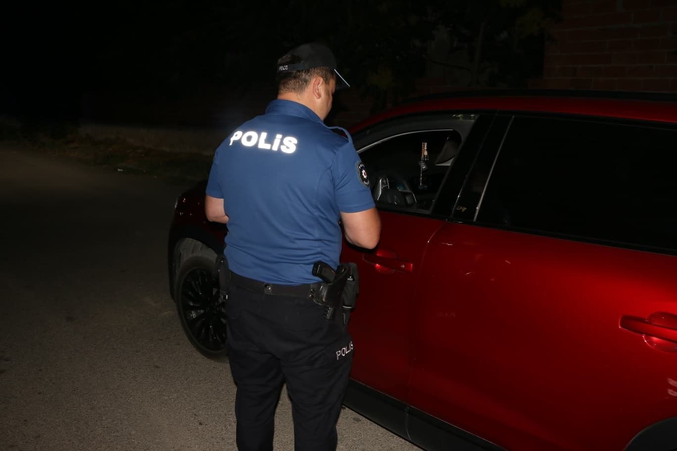 Polis
