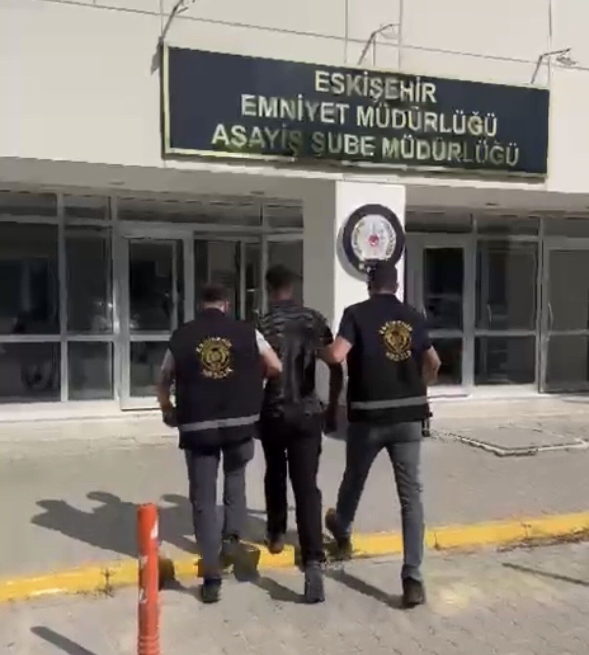 Eskişehir'de 100 Bin Liralık Hırsızlık Olayında Tutuklama