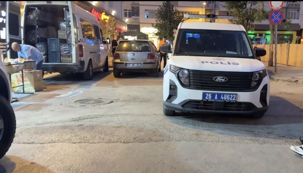 Polis
