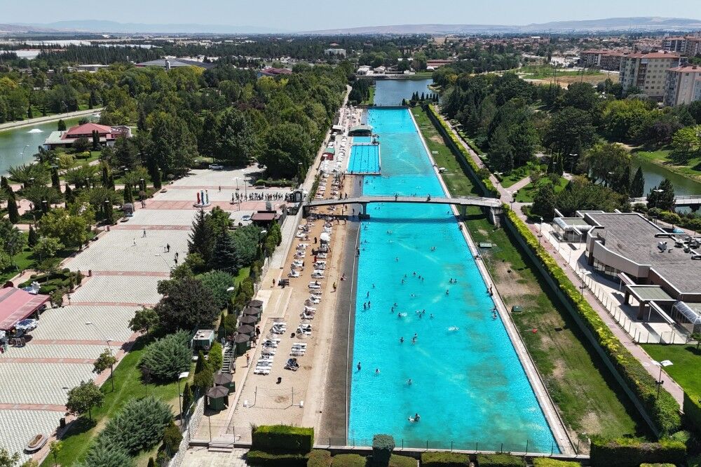 Kentpark ve Yapay Plaj Çevresi