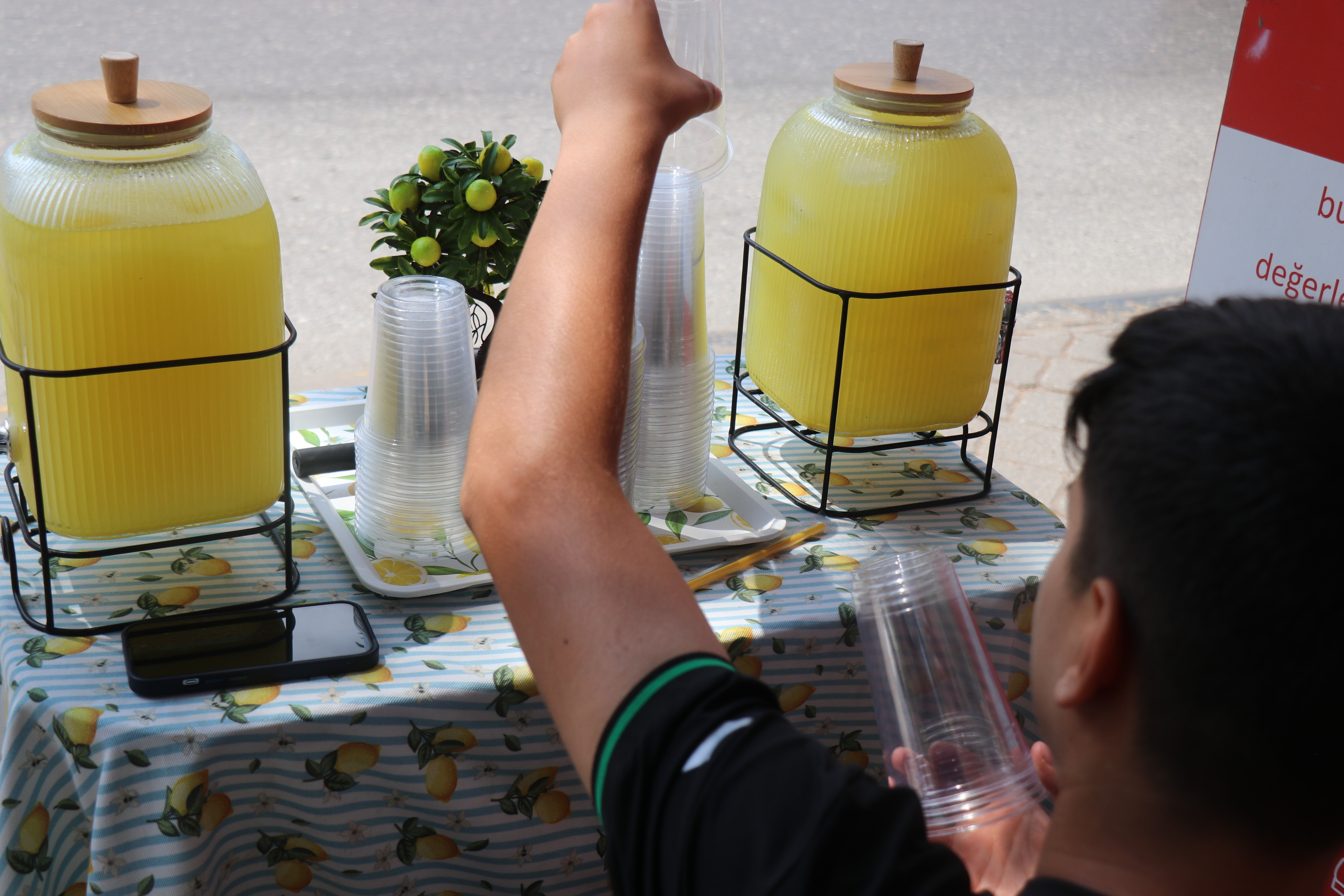 Limonata satan çocuk