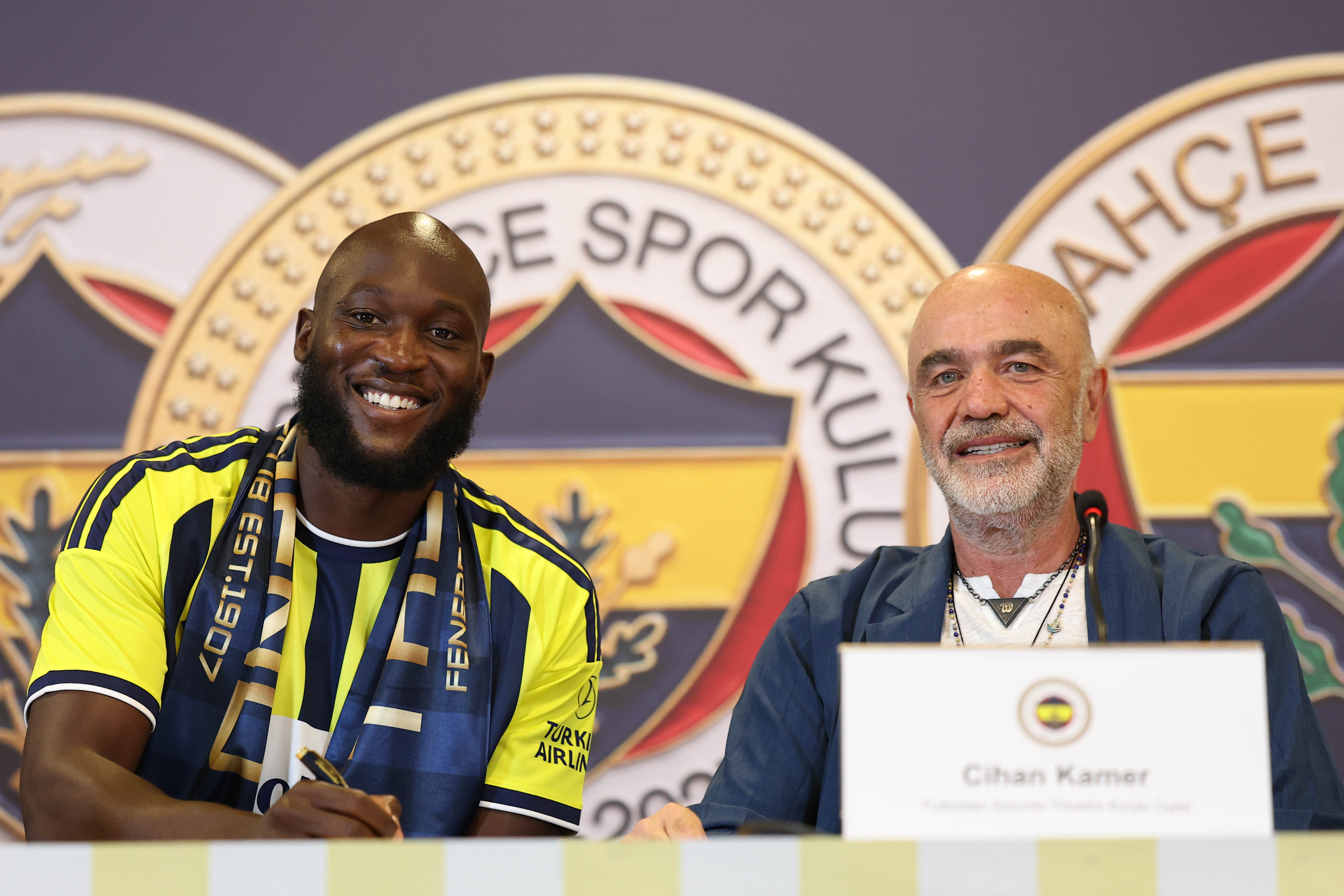 Romelu Lukaku ve Cihan Kamer