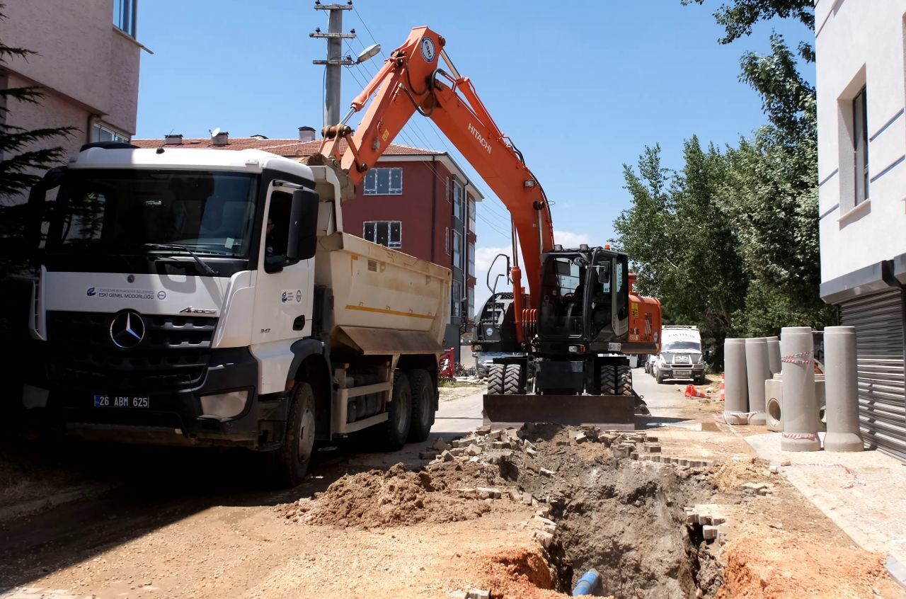 Emek Ormanli Ve Venüs Sokak 300 Mm Kanali̇zasyon (2)