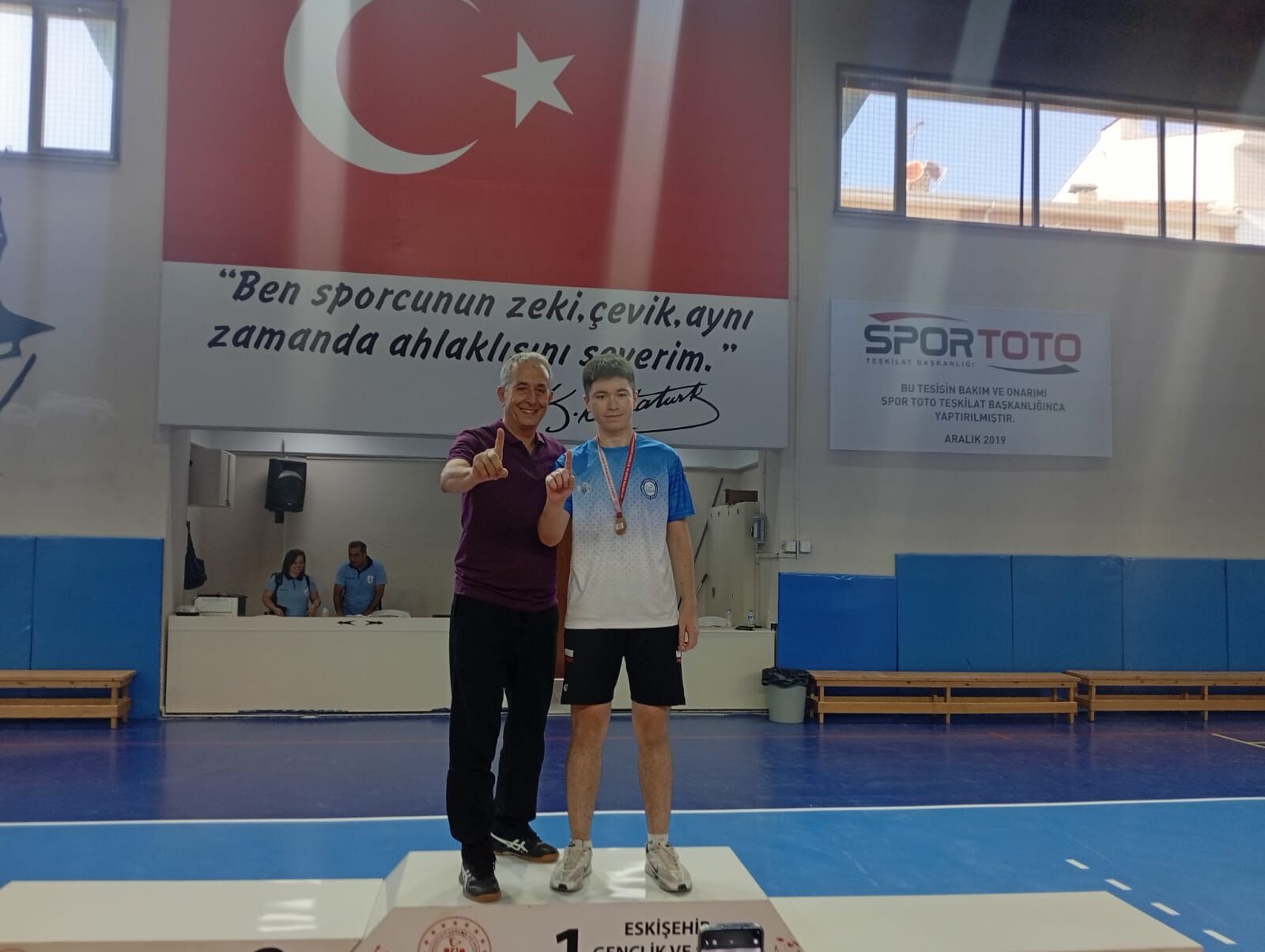 Eski̇şehi̇r Büyükşehi̇r Spor Kulübü