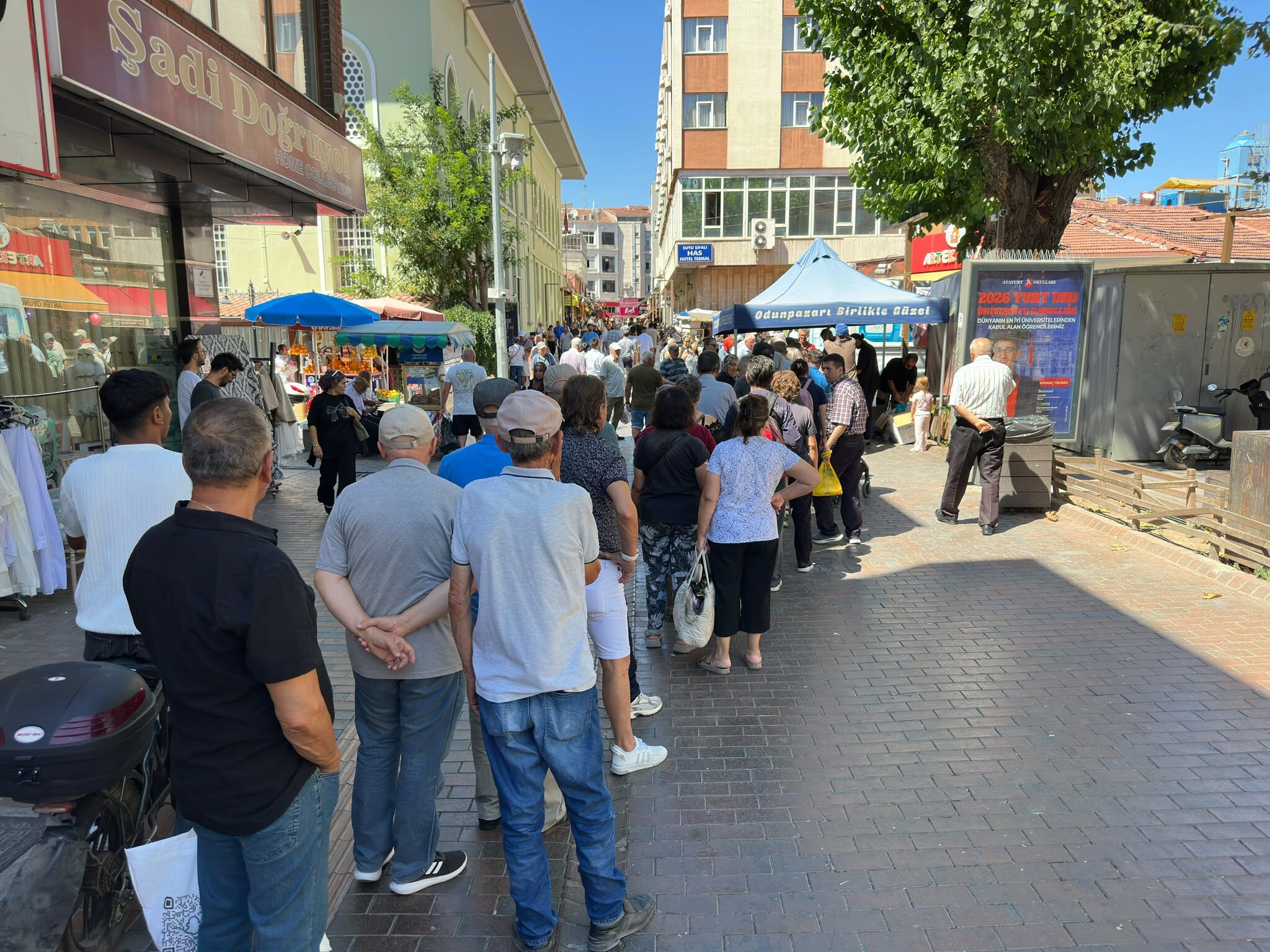 Odunpazarı Belediyesi’nden Mevlit Kandili’nde Helva Ikramı