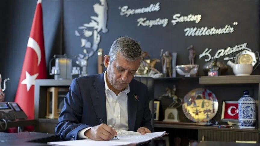 Özgür Özel