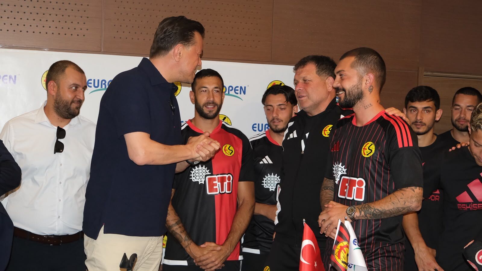 Nebi Hatipoğlu