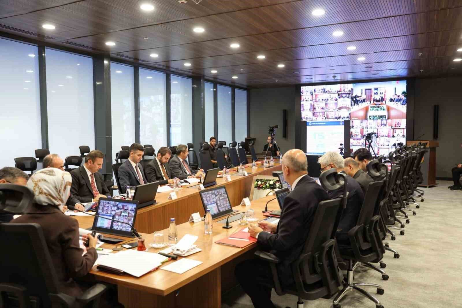 81 İlin Valileriyle Sosyal Hizmetler Toplantısı Yapıldı (1)