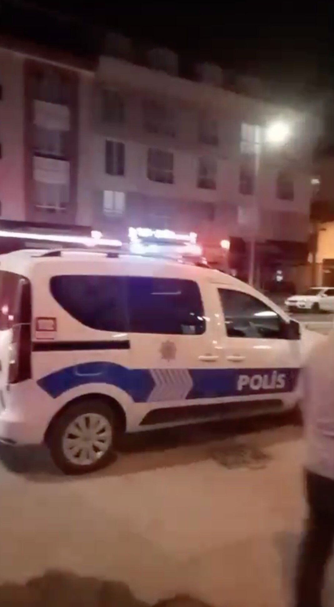 Eskişehir'de Bir Evde Çıkan Yangın Söndürüldü