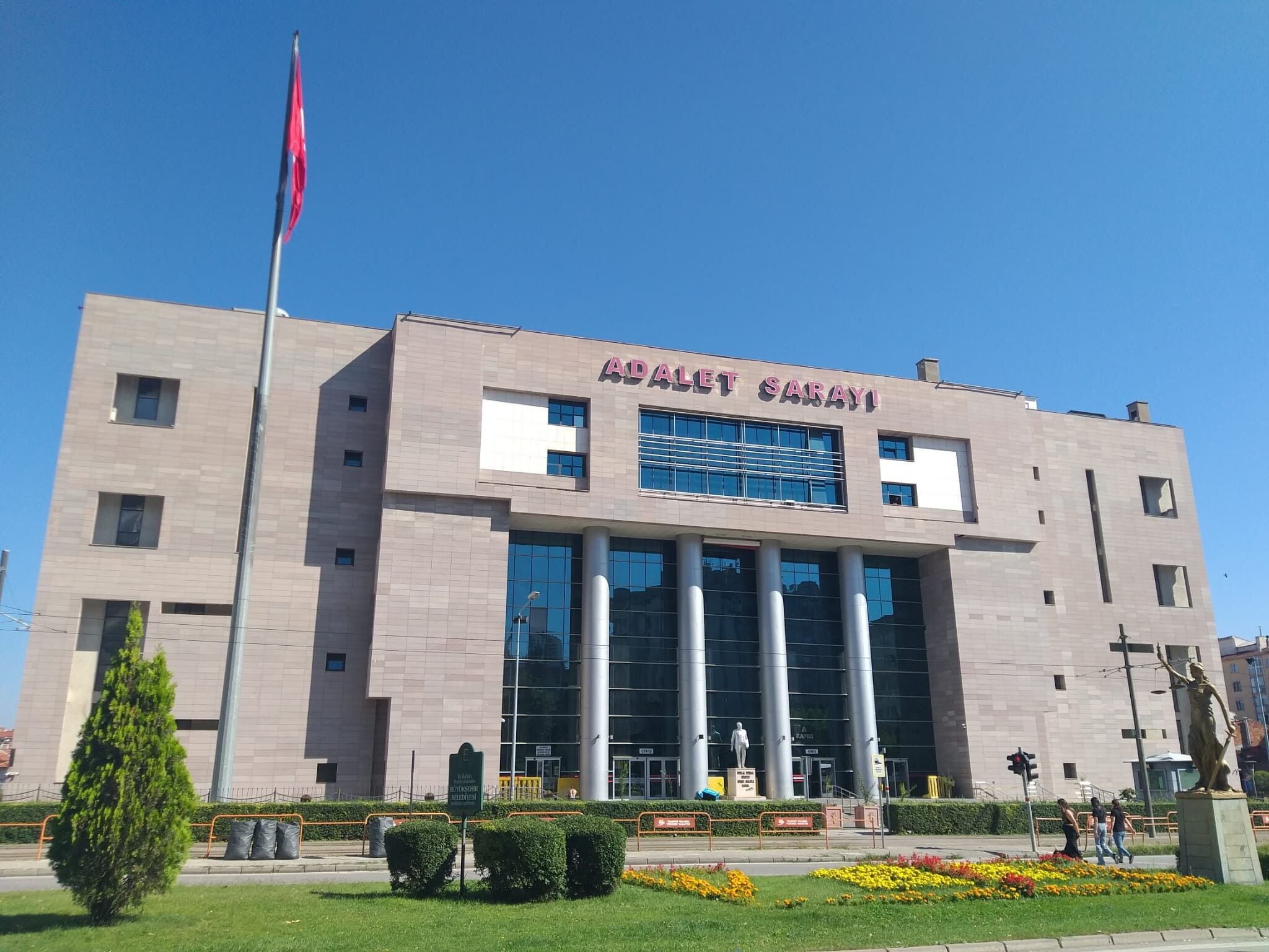 T.C. ESKİŞEHİR İCRA DAİRESİ 2026/427 TLMT. TAŞINMAZIN GAZETE VEYA İNTERNET HABER SİTESİ İLANI