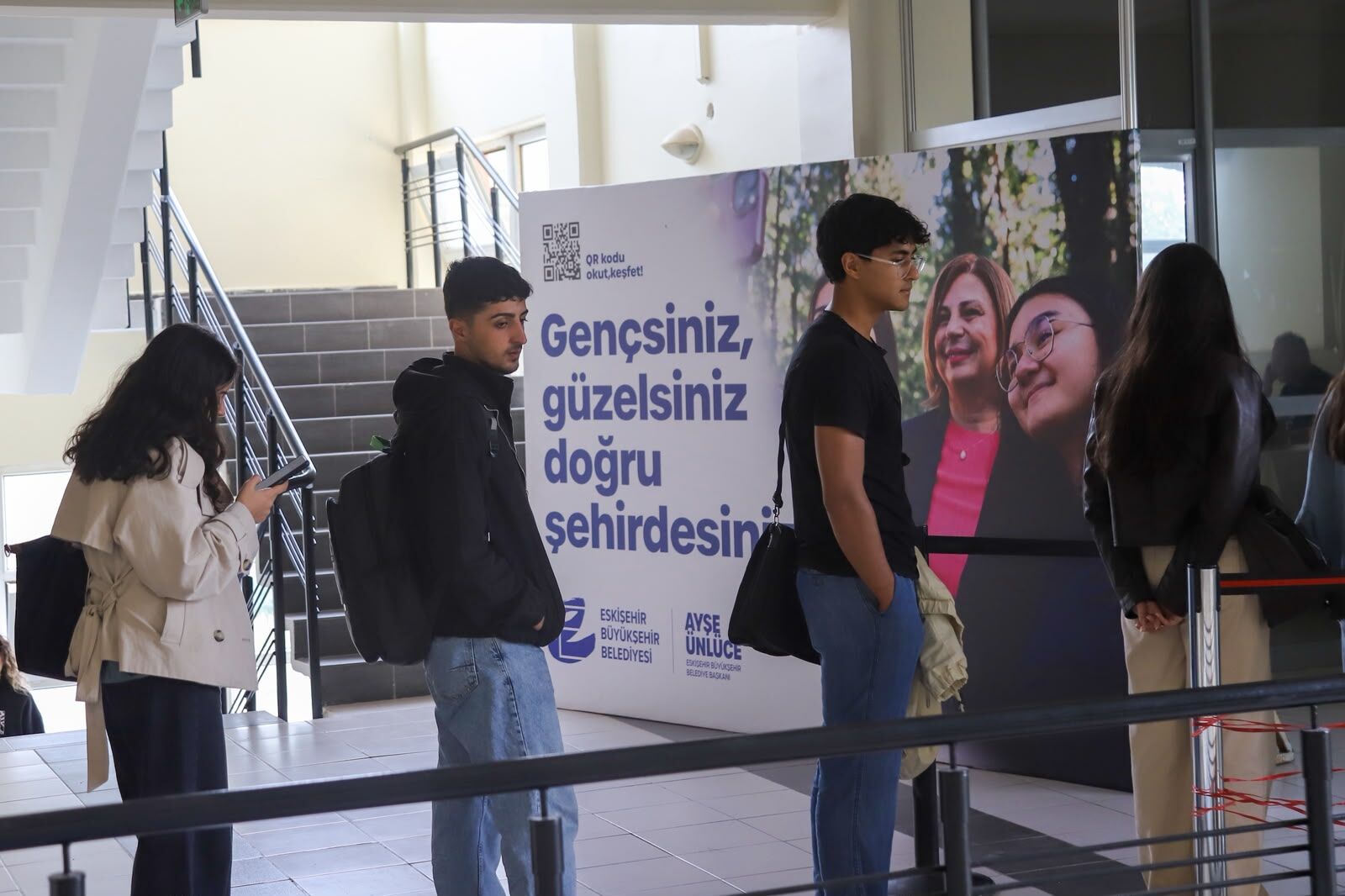 Büyükşehi̇rden Öğrenci̇lere “Abonman” Kolayliği 