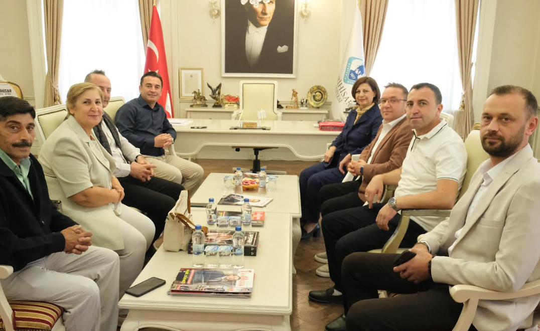 Başkan Ünlüce'den Sivrihisar Ziyareti