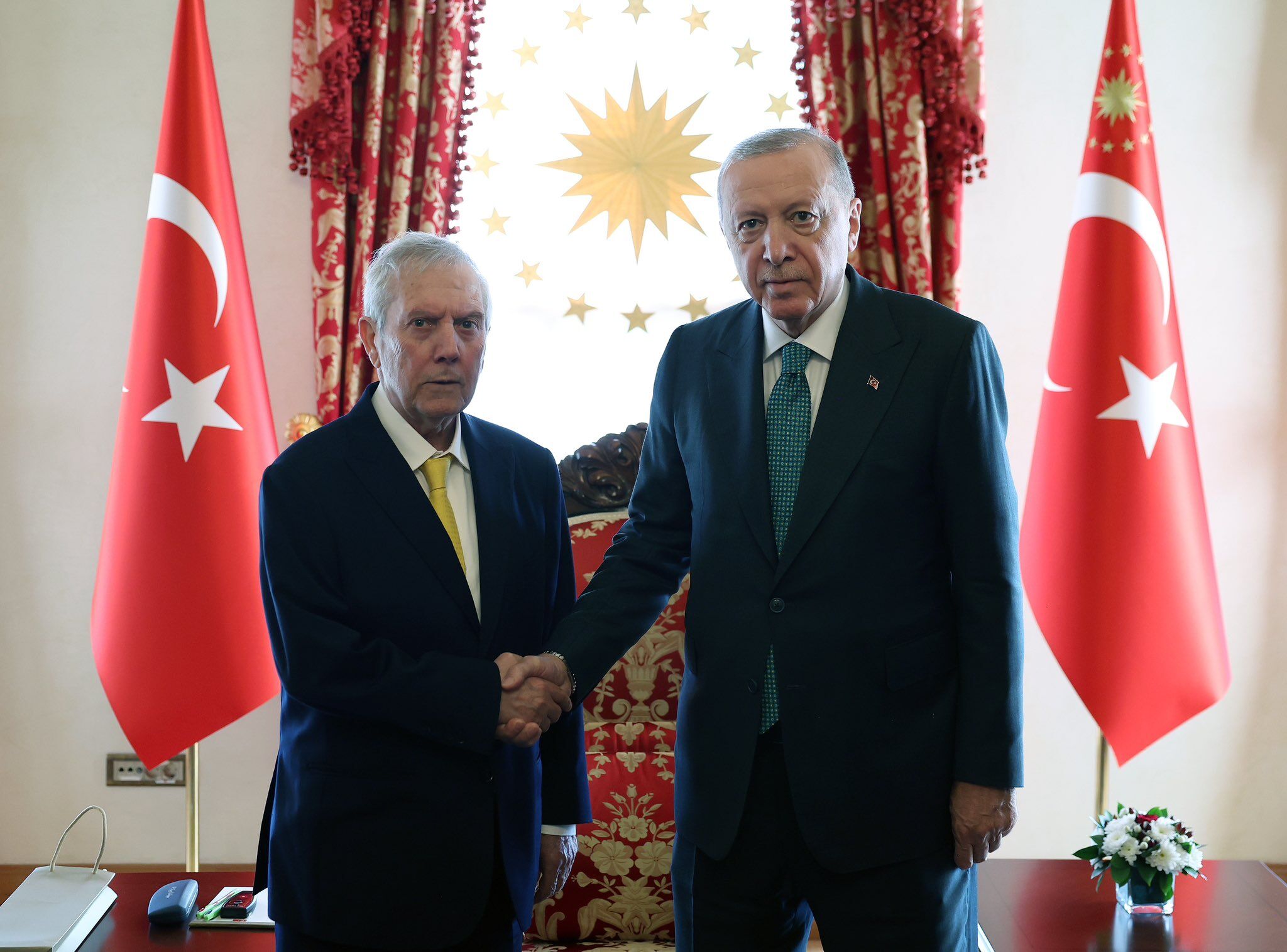 Aziz Yıldırım
