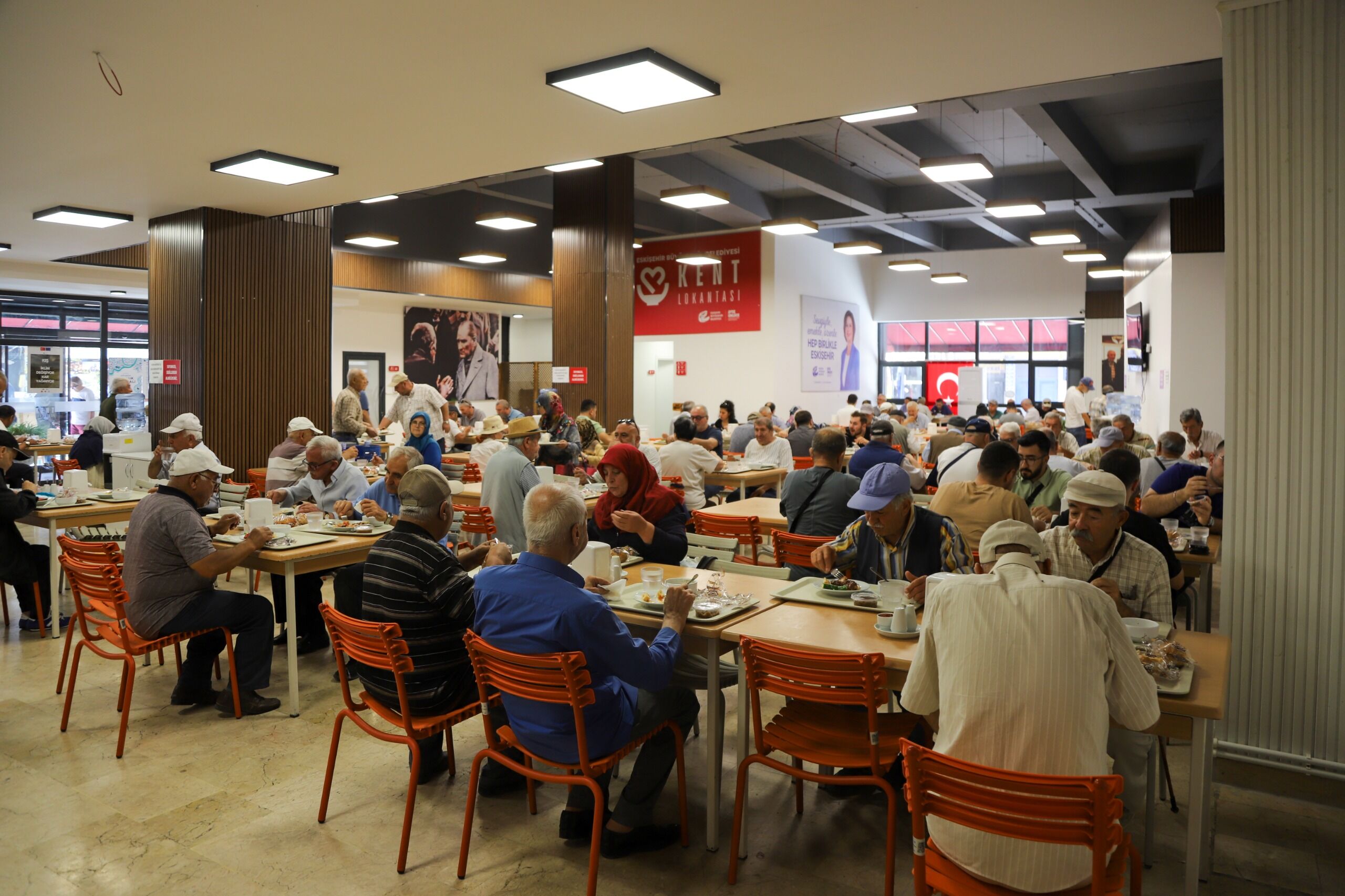Kurtuluş Coşkusu Eskişehir Sofralarında