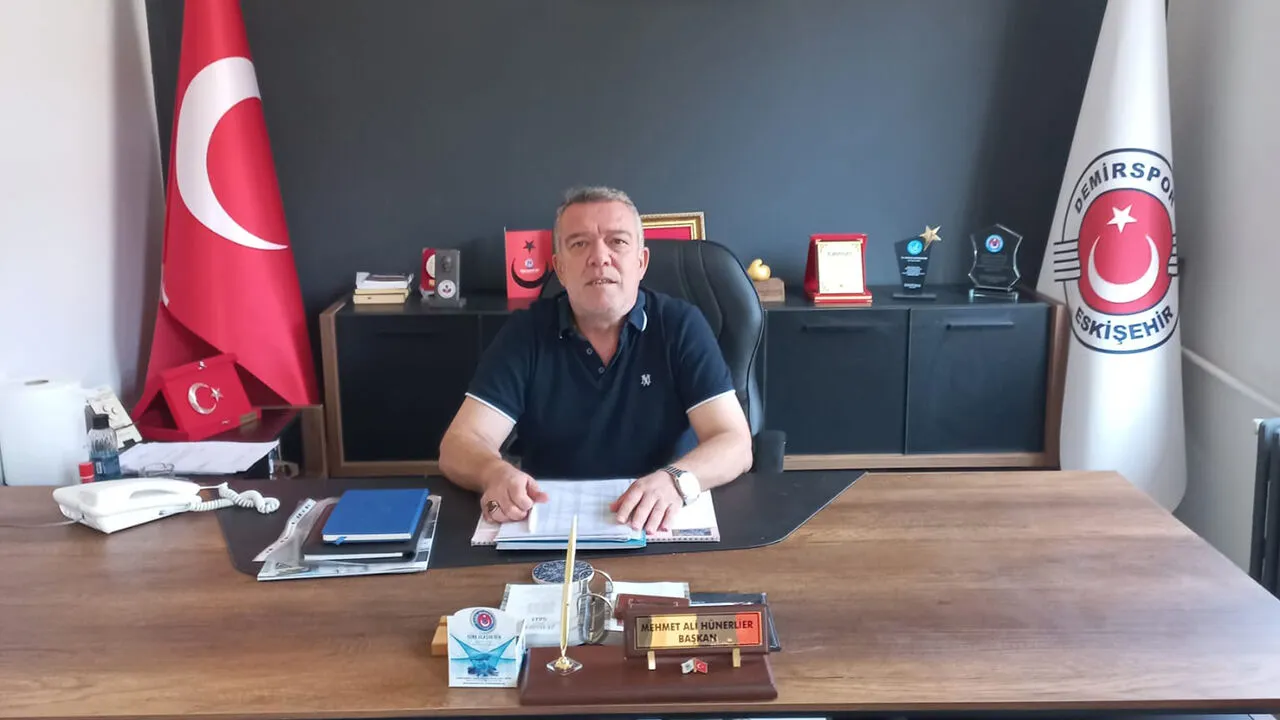 Eskişehir Demirspor'dan Bal Kararı!
