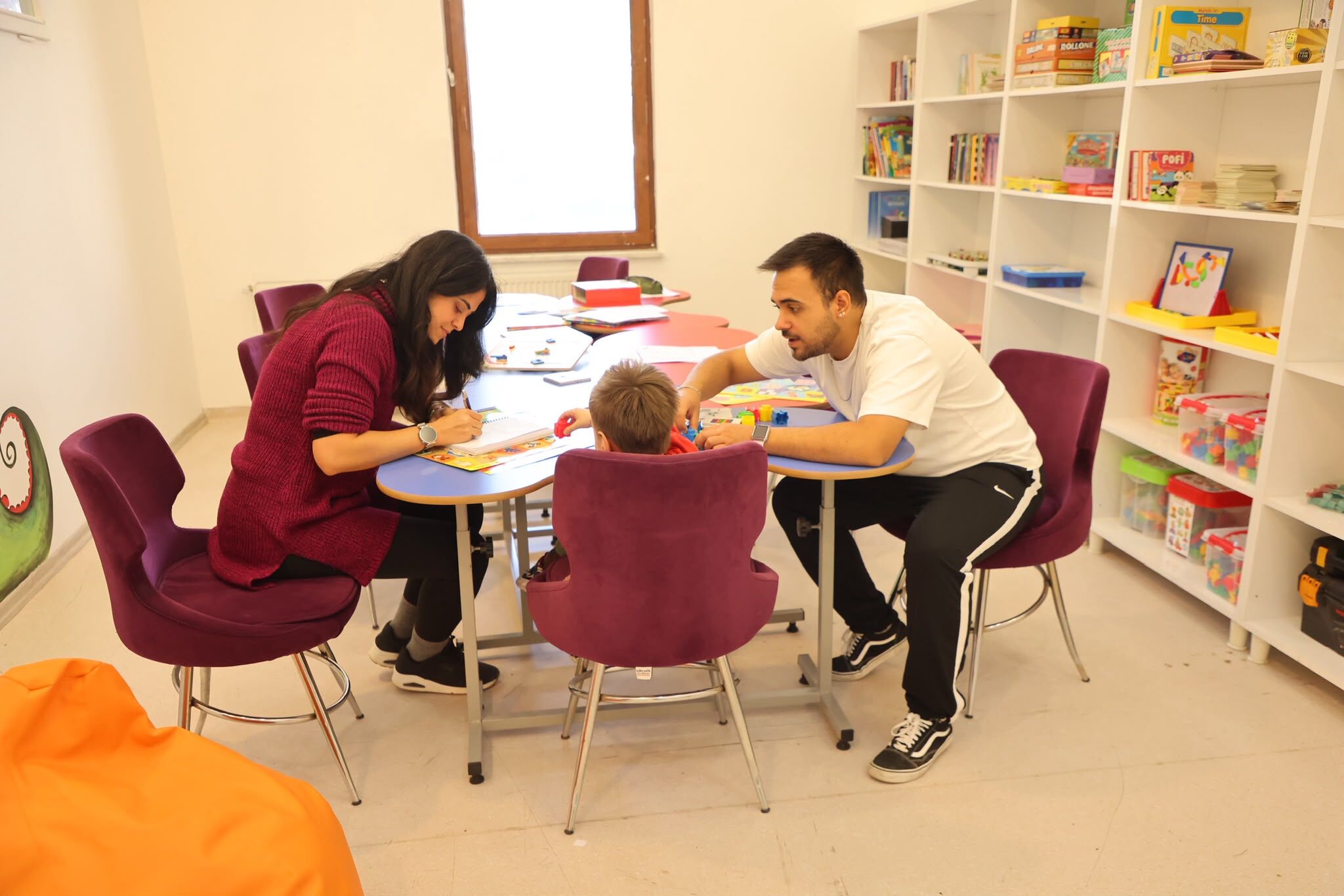 Özel Gereksinimli Bireylere Ücretsiz Dil Ve Konuşma Desteği