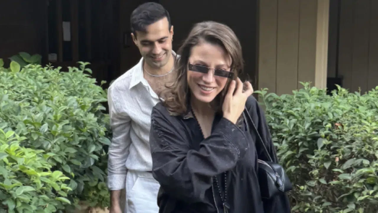 Serenay Sarikaya 1