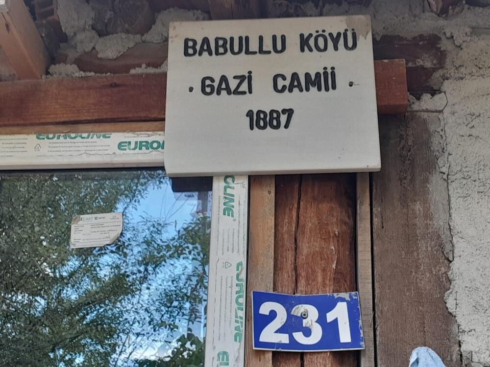 Tarihi Babullu Gazi Camii’nde 50 Yıl Sonra İlk Cuma Namazı Kılındı (2)