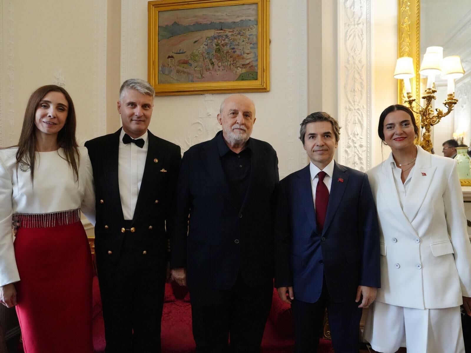 Avni Ongurlar Londra'da