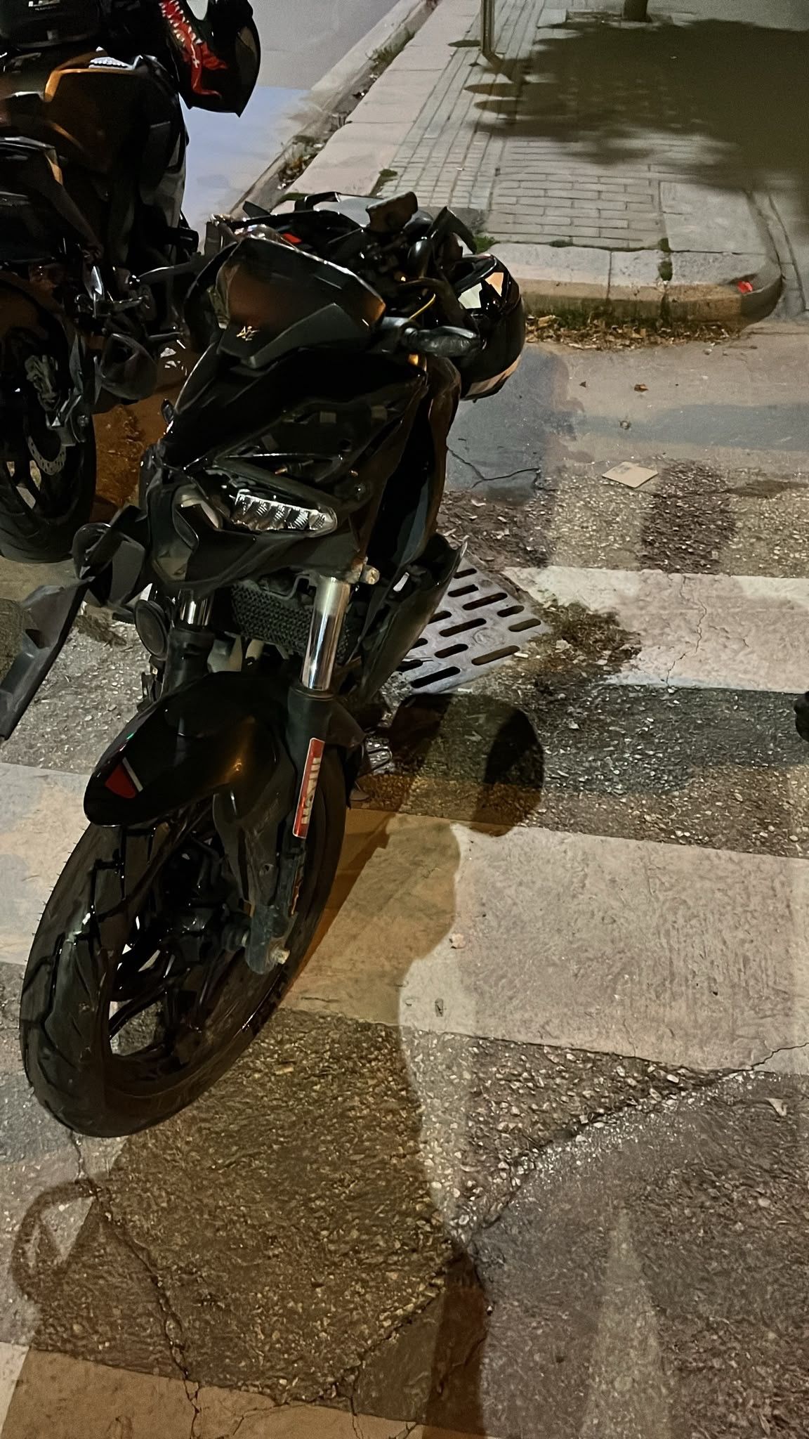 A W811454 01