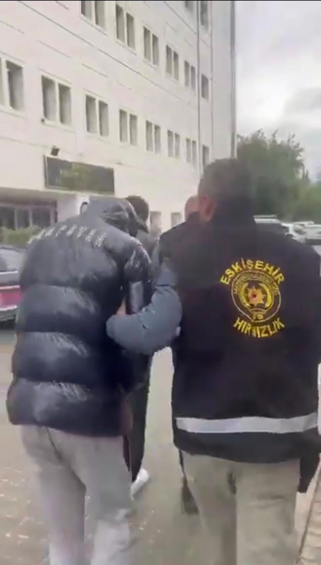 Eskişehir’de iş yeri hırsızlarına darbe